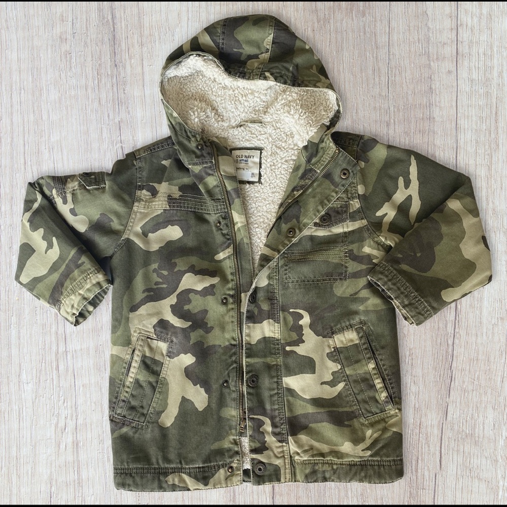 Old Navy Boys Sherpa Lined Camo Print Coat Jacket